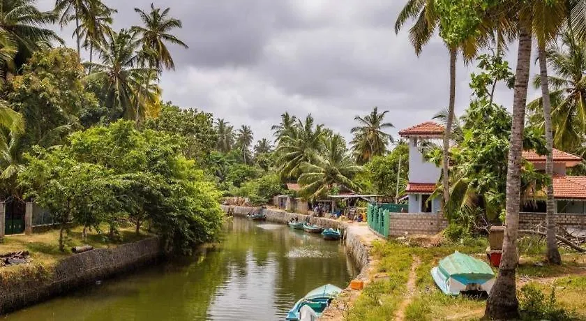 Hotel Royal Castle Negombo